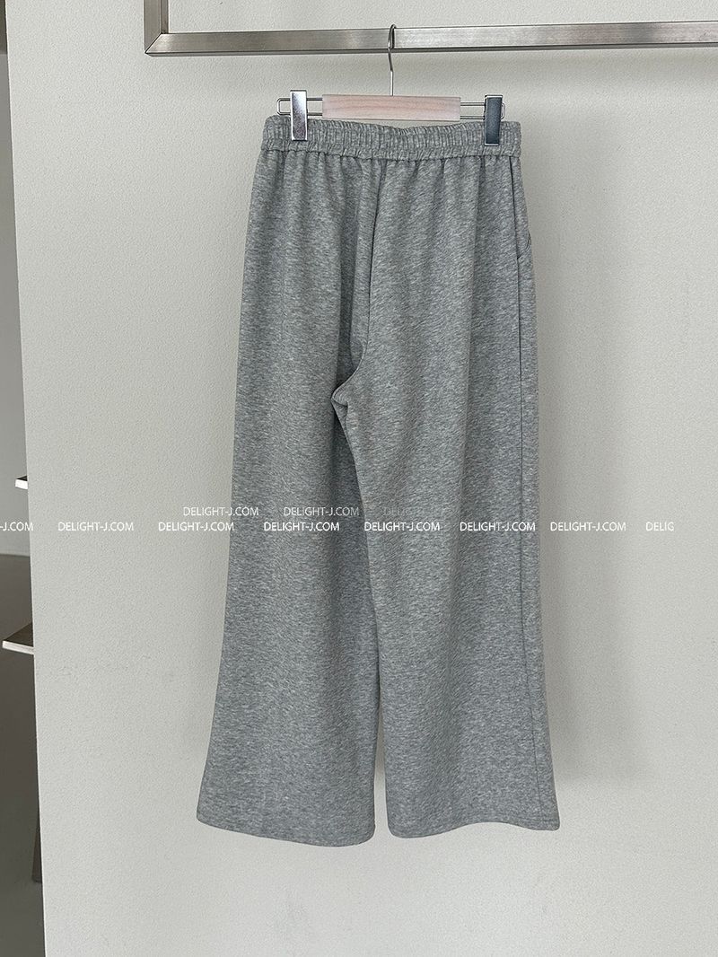 Number off-shoulder oversized fit sweat suit set