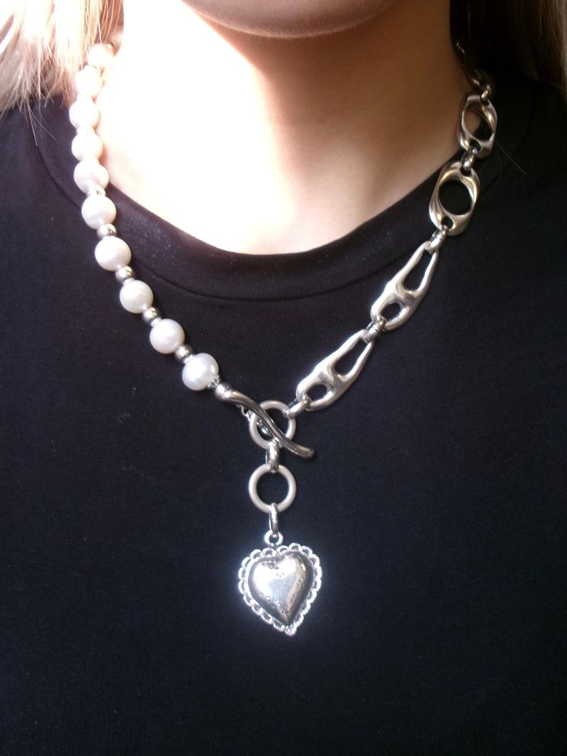 Silver Plated Pearl and Heart Necklace