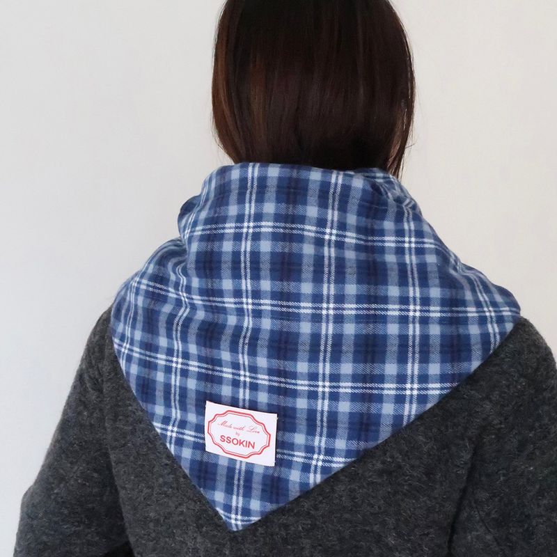 Padded Shoulder Scarf_Blue