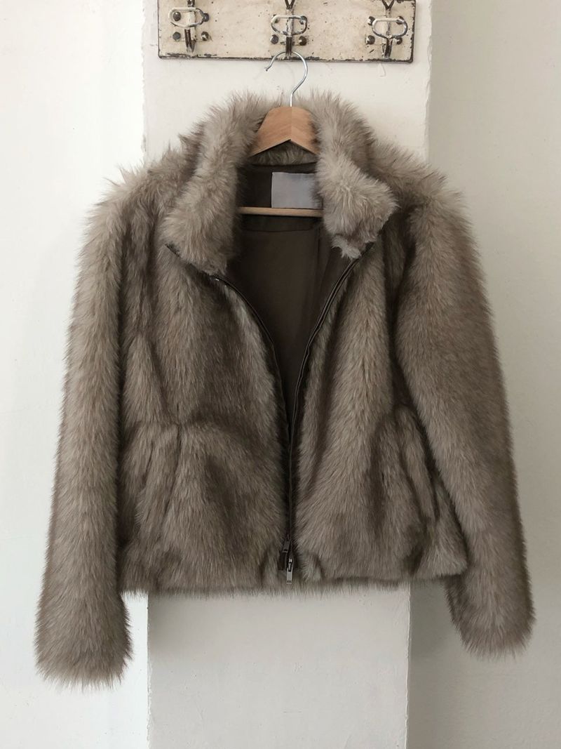 Fox fur zip-up