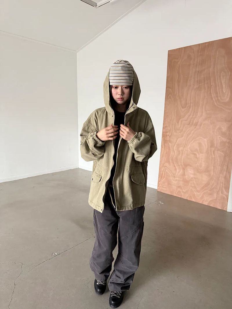 diagonal line pants