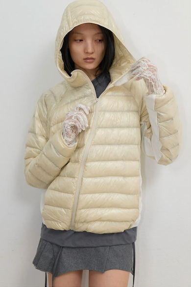Light Down Hooded Jacket / Light Yellow