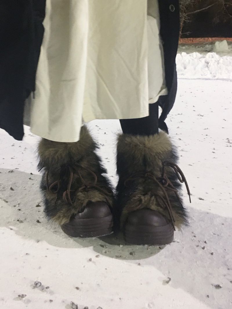 Puppy Ribbon Fur Boots (2c)