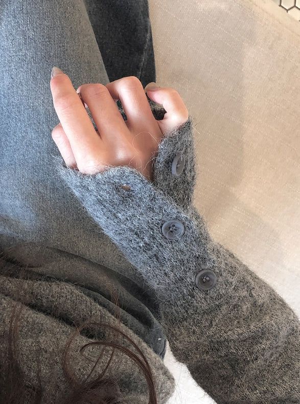 Baran Wool Loose Fit Long Sleeve Button Knit