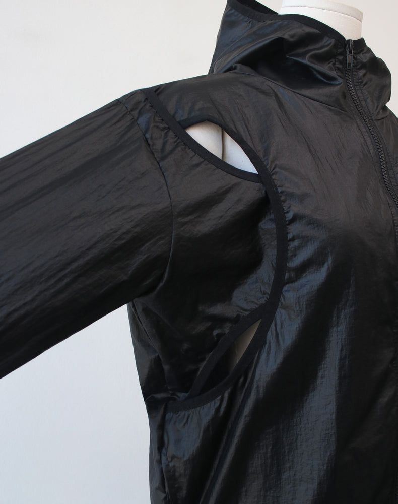slit wind breaker