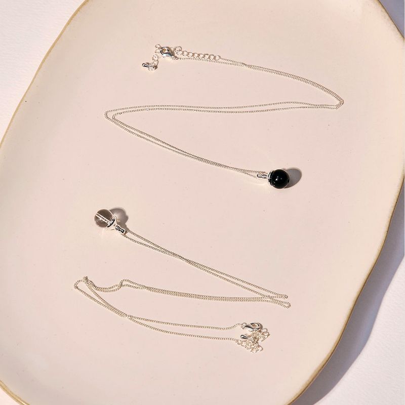 magic bulb pendant necklace_White