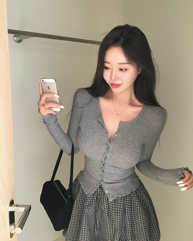 Slim Button Long Sleeve Cardigan