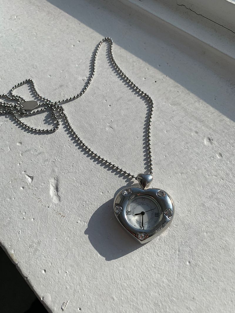Twinkle Heart Clock Long Necklace