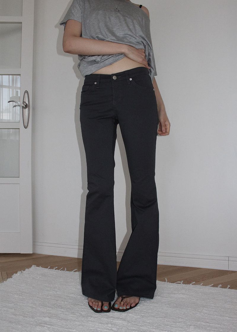 eon（イオエン）の「GLAM STRIPE BOOTS CUT PANTS (S-L)（Pants）」