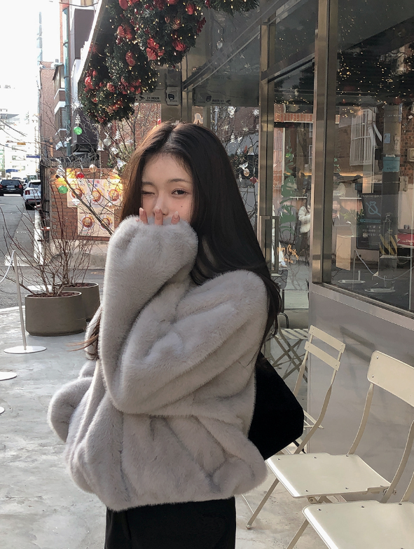 #Elegant Hairy Crop Zip-up Fur Jacket (2color)