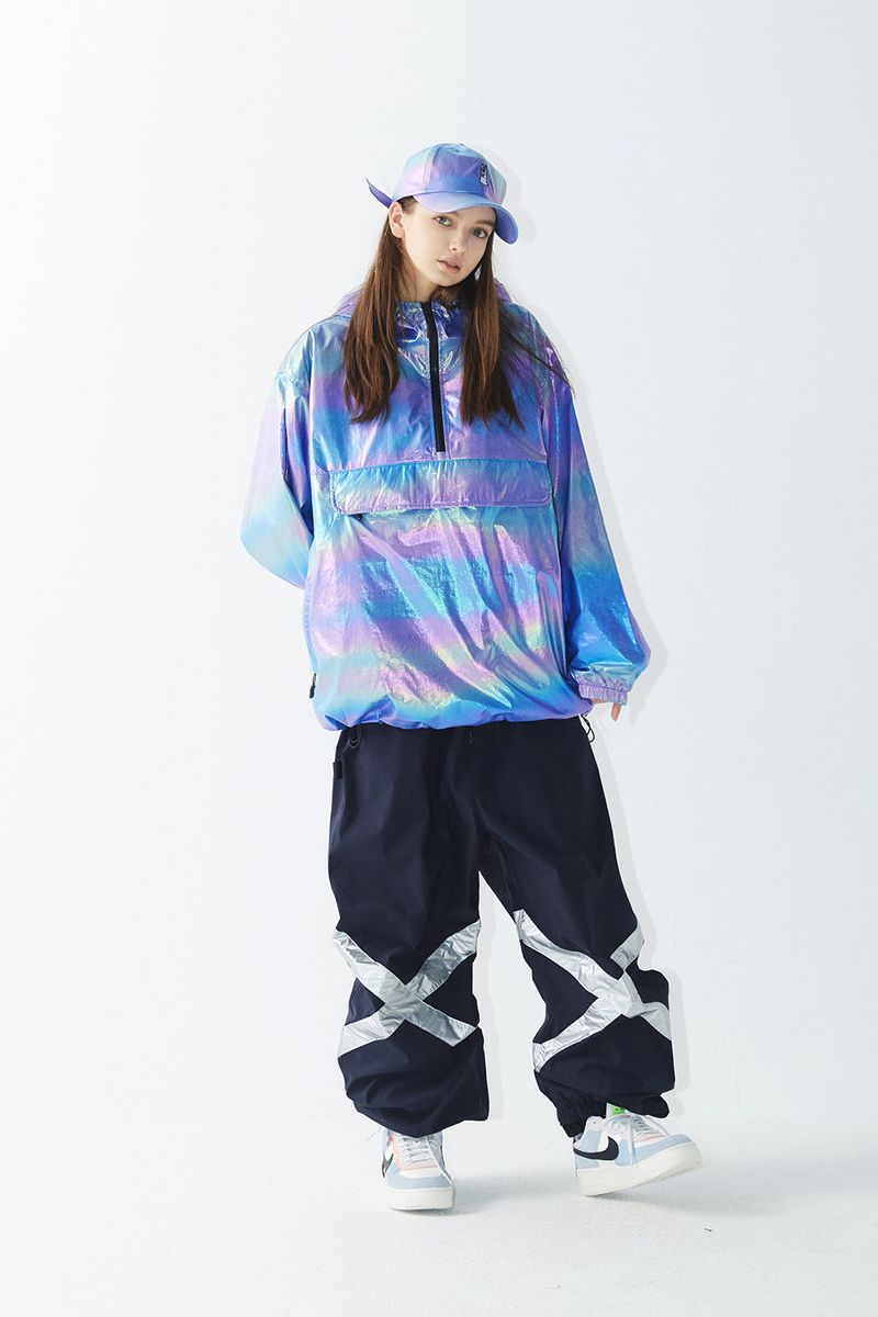 BSRABBIT(ビエスラビット)の「BSR2223FWCP048 GR HOLOGRAM CAP BLUE(Hats)」