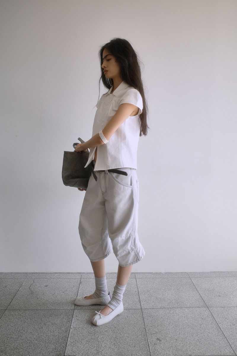 26SS★ CINCH BACK STITCH BERMUDA PANTS