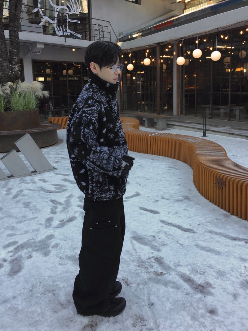 Paisley Quilted Over Fleece Zip-Up 2C