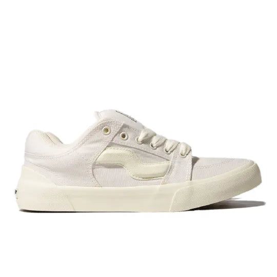 Patrobas Bulky Off White Sneakers
