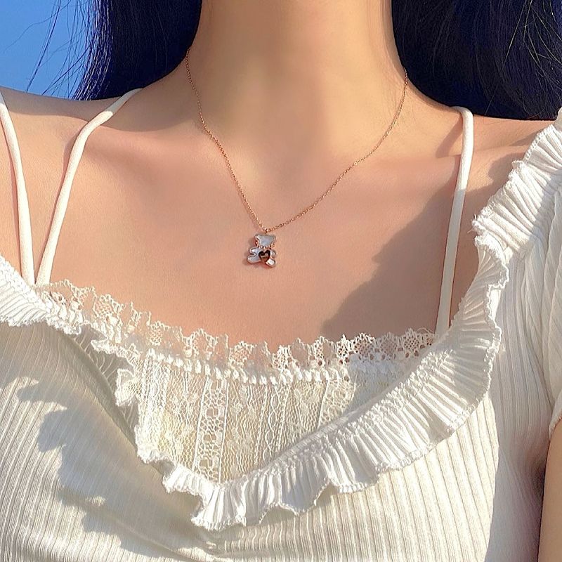 Luv in bear necklace