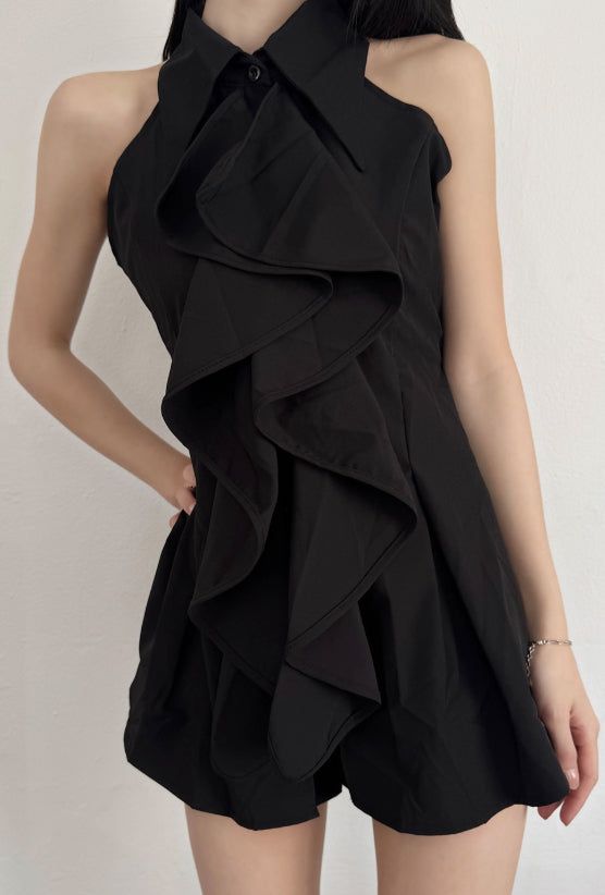 EEUN（イウン）の「Frill tie-neck blouse（Tops）」