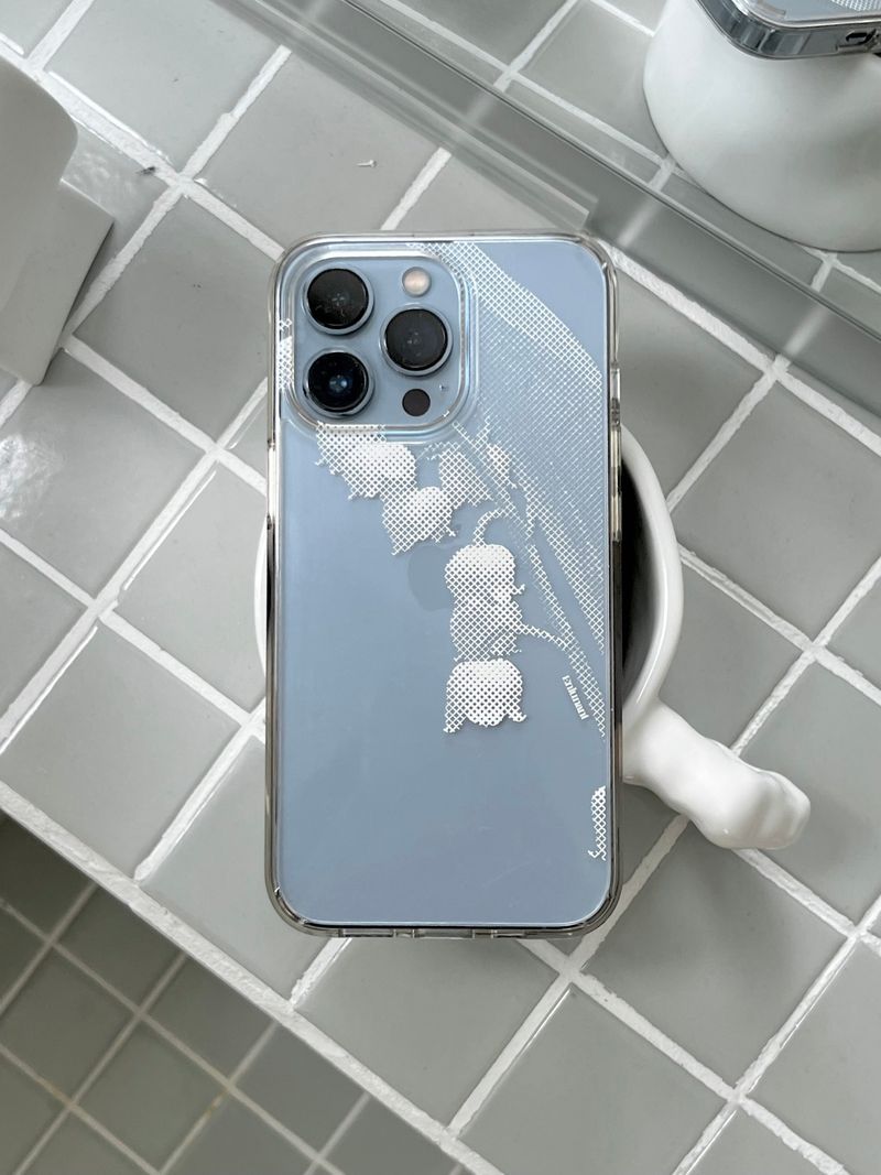Halftone Case_Lily of Valley