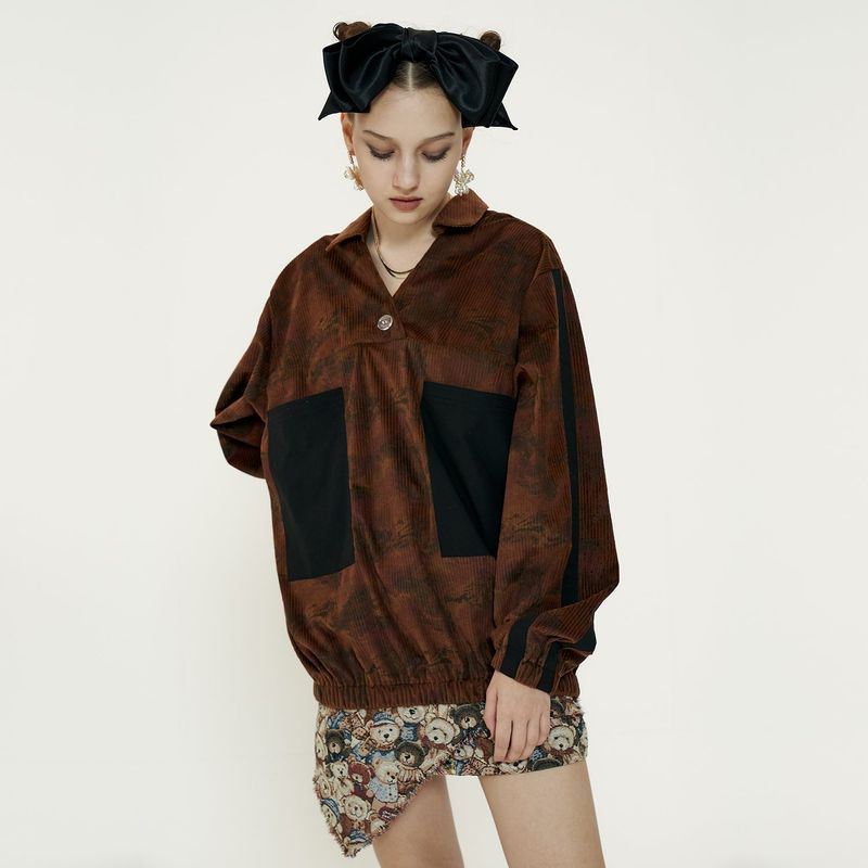 OTHER-worldly（アザーワールドリー）の「Soccer Girl Shirt [Tie-dye_BrownVelvet]（Tops）」
