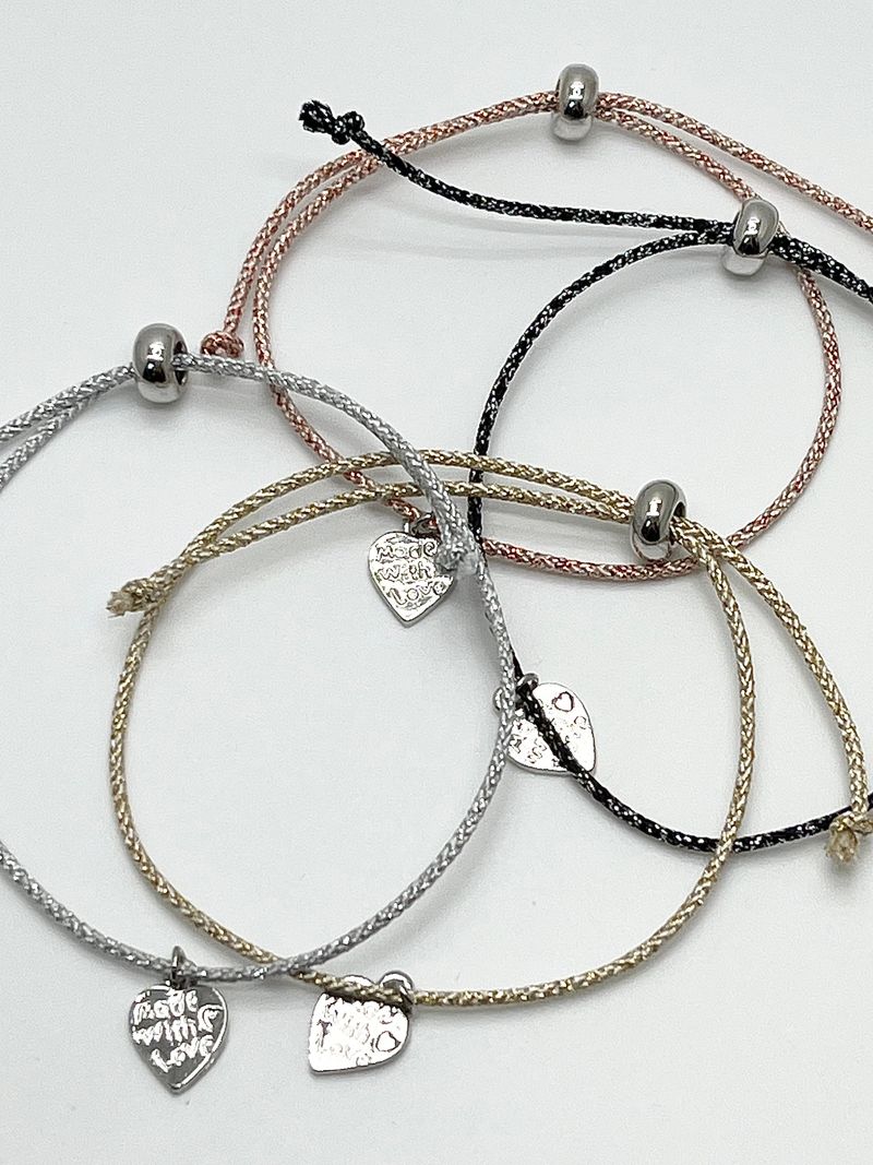 [NCT WISH RIKU] with love bracelet