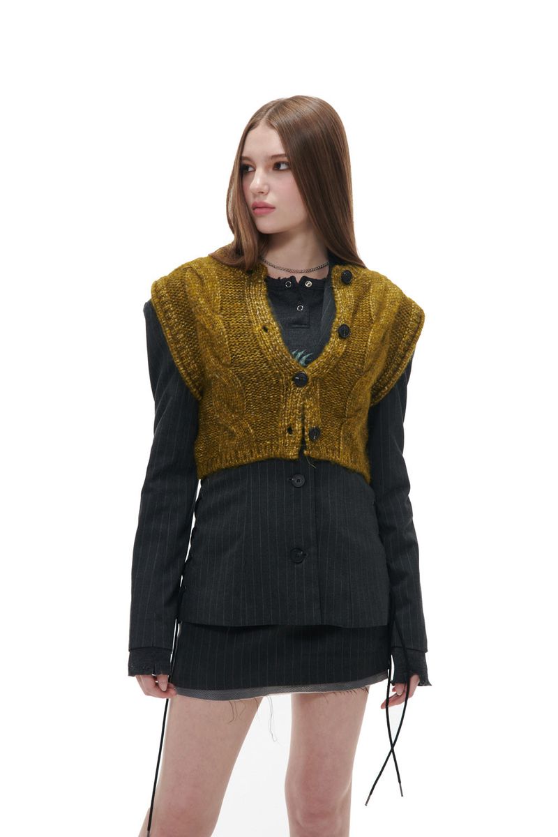 CAT VEST