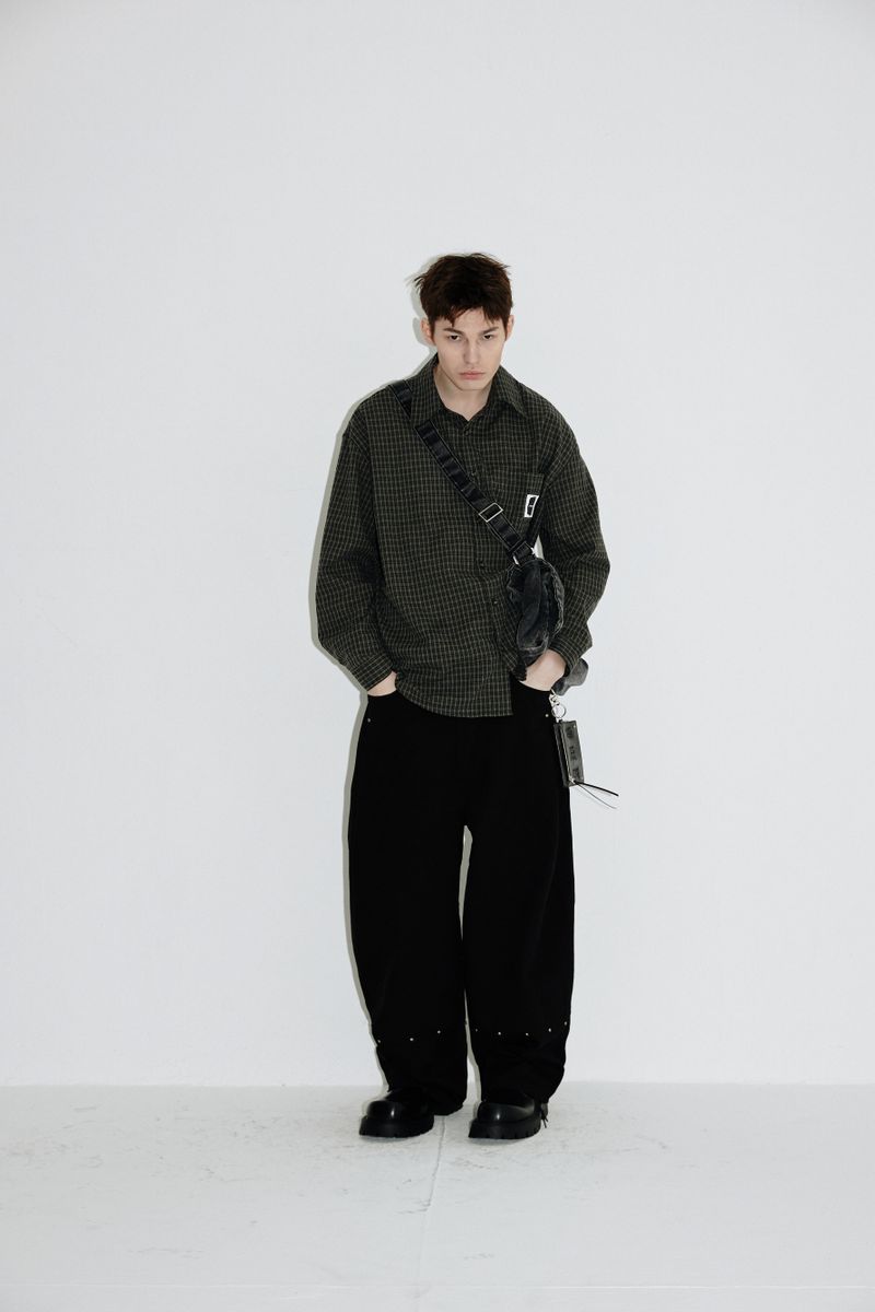 Incision Rivet Wide Pants (Vintage-black)
