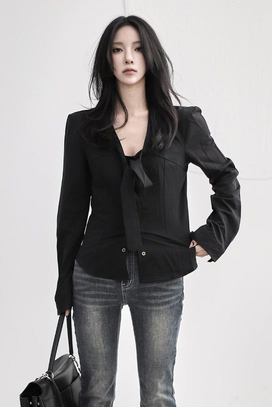 EEUN(イウン)の「Berl Scarf Blouse(Tops)」
