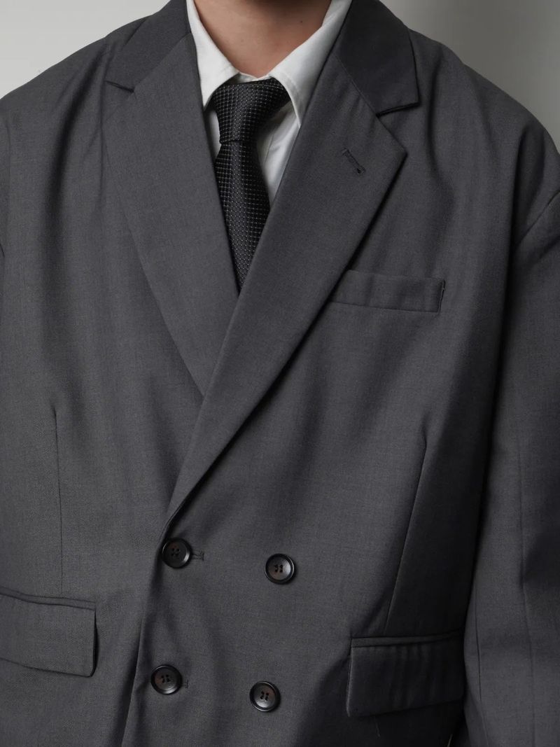 JT10 Cropped Double-Breasted Blazer