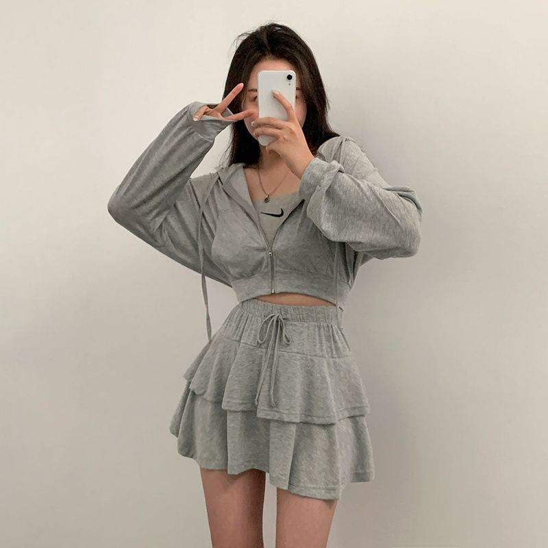 [Bellide made] skirt + hooded zip-up set