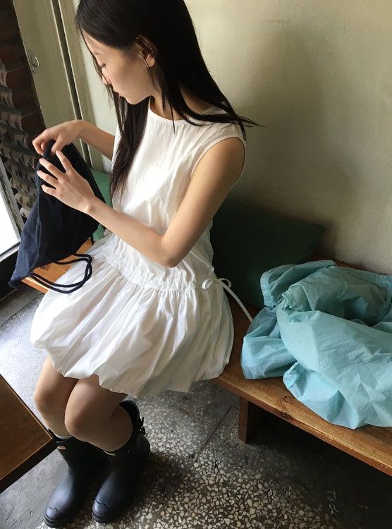 Miha Sleeveless Balloon Midi One Piece