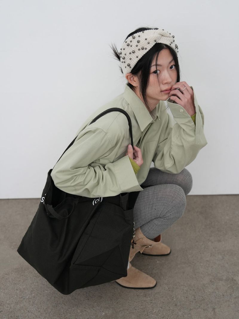 portraitseoul（ポートレイソウル）の「Relaxed-Fit Washed Shirts (pale olive)（Tops）」
