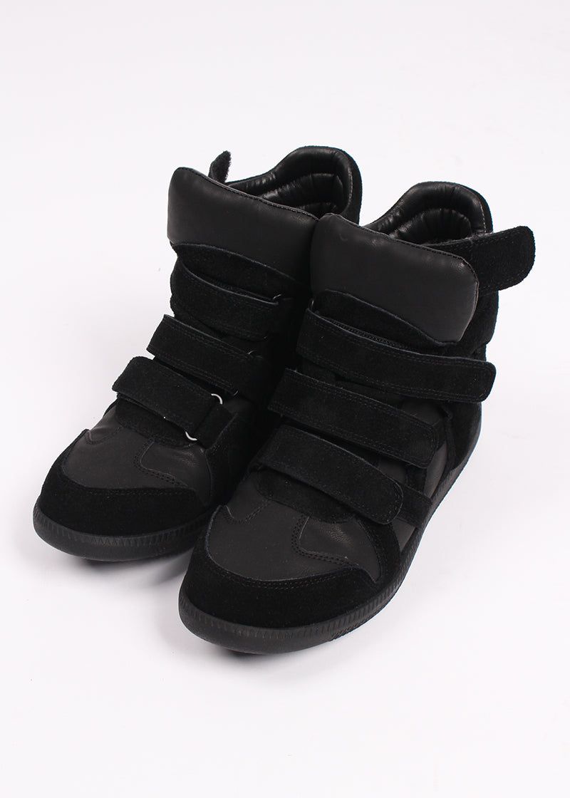 HIGH SNEAKERS