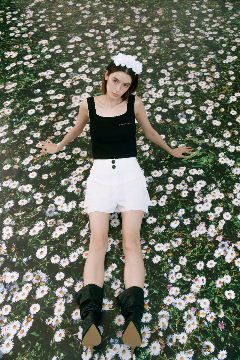 ROMANCHIC(ロマンシック)の「Embroidery knit(Tops)」