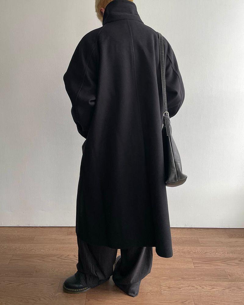 Raum Balmacaan Coat