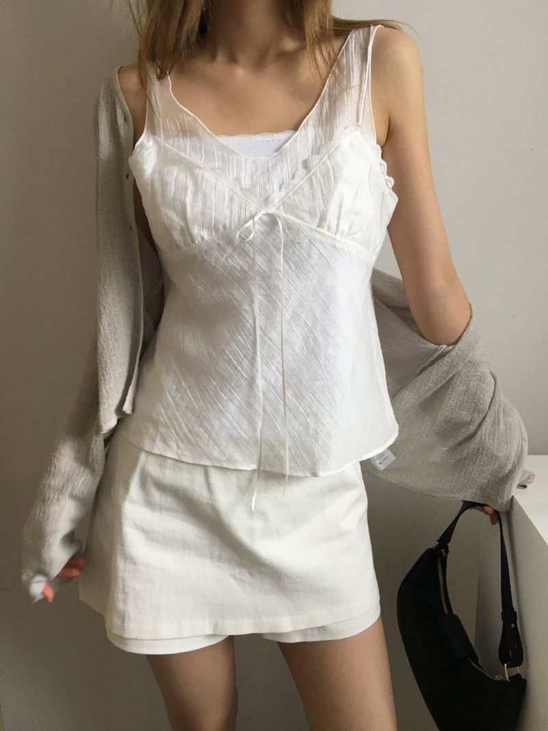 Blur ribbon top