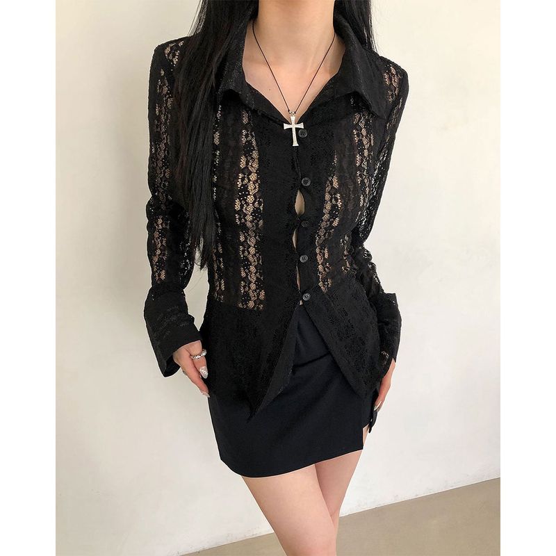 Lace Slim Blouse