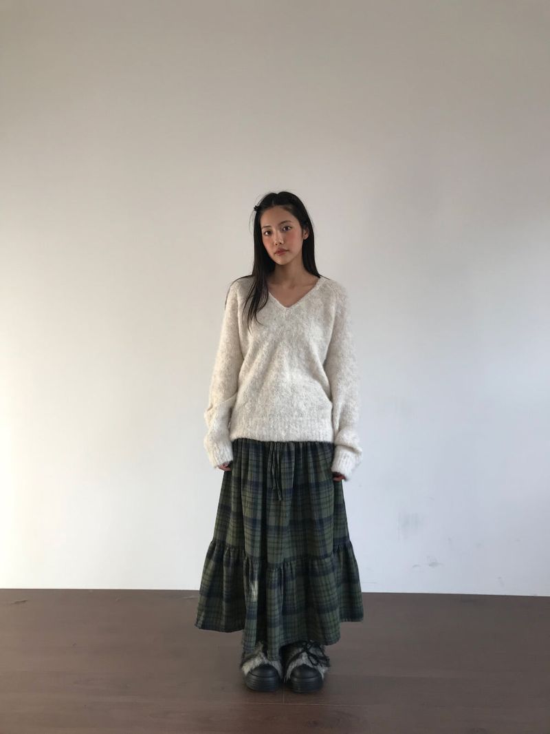 Windy Checkered Long Skirt (1color)