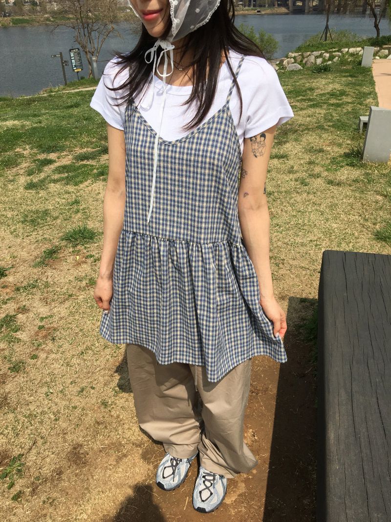 Plaid back strap one piece (2color)