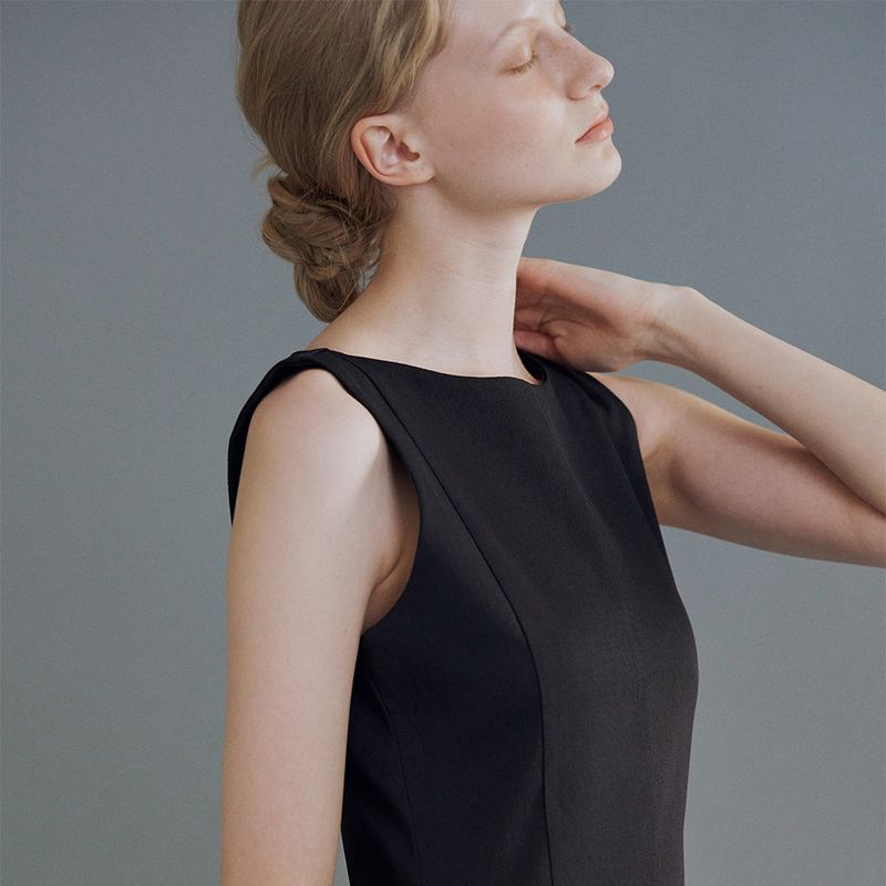 Flare boatneck dress