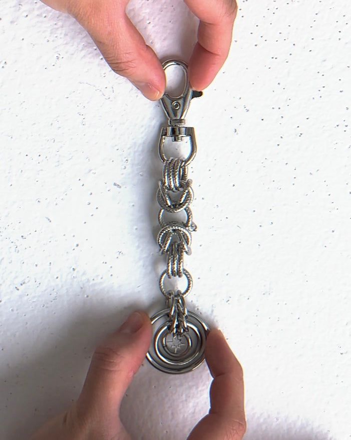 BUZZERBE（ブザービー）の「O-ring Chainmail Keyring（Accessories）」