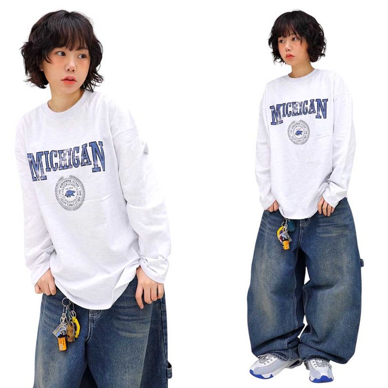 Oversized Vintage Michigan Long Sleeve Tee