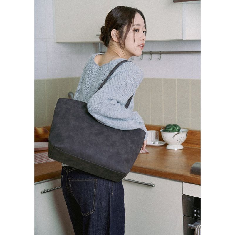 Carmon Bag Black