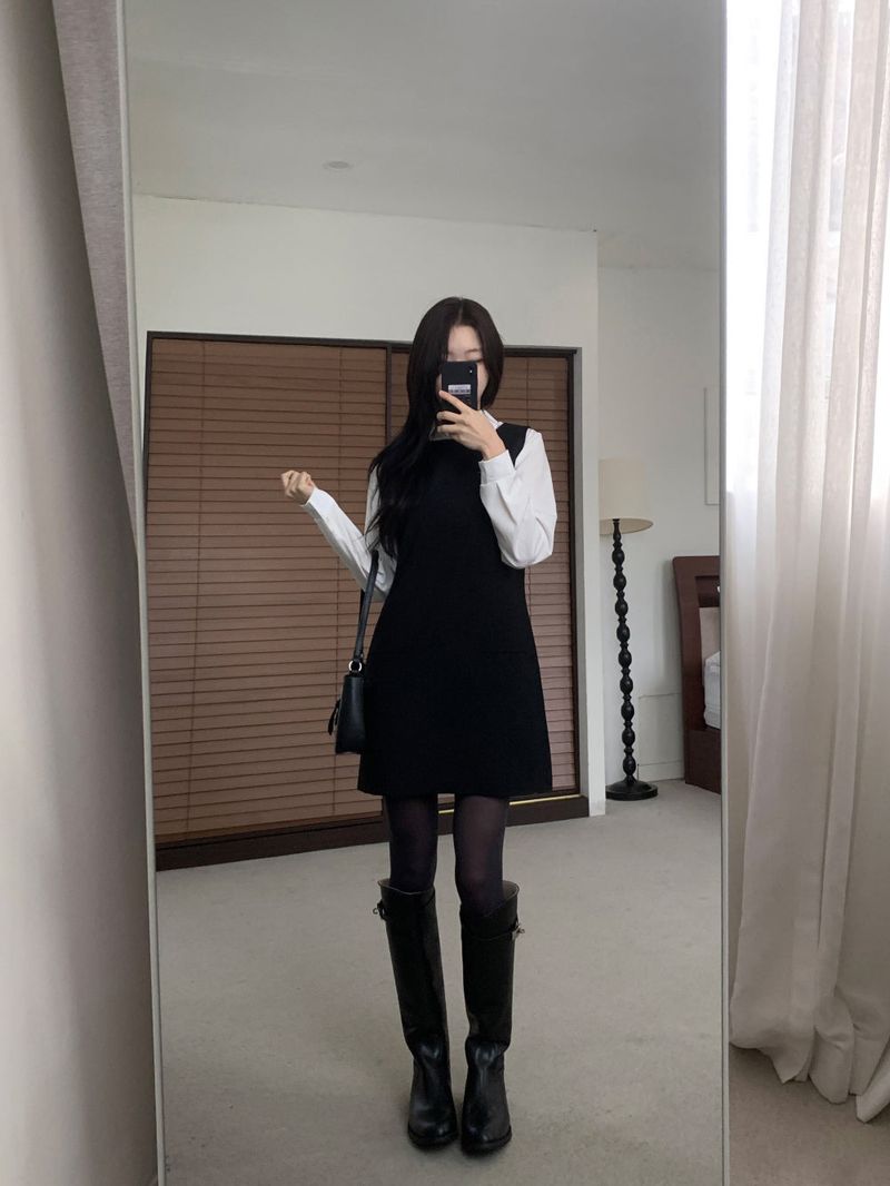 Maison Core Classic Buckle Leather Long Boots
