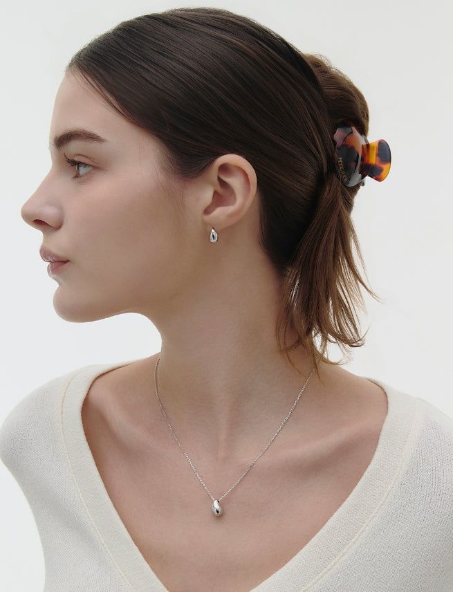26SS★ Shell Point Hair Claw Clip