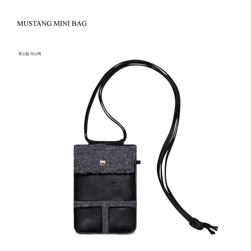 MUSTANG SHOULDER BAG_BLACK