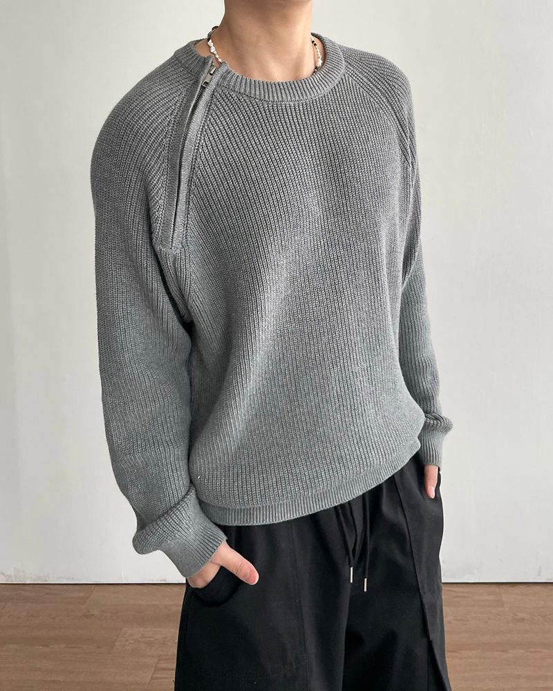 Sleek Zipper Round Knit