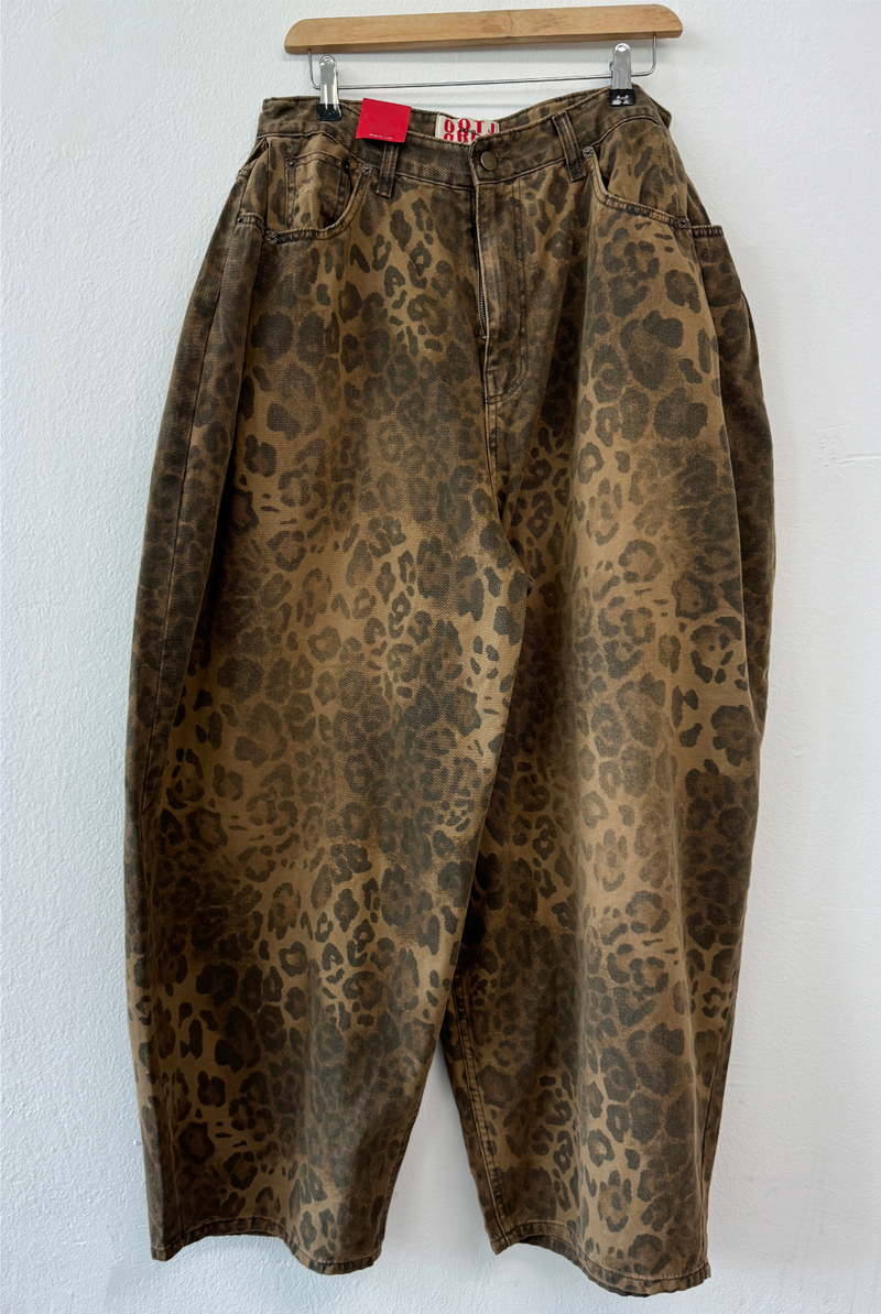 HIDDEN POCKET LEOPARD SPOT BALLOON DENIM🤎💚 - 2 COLORS