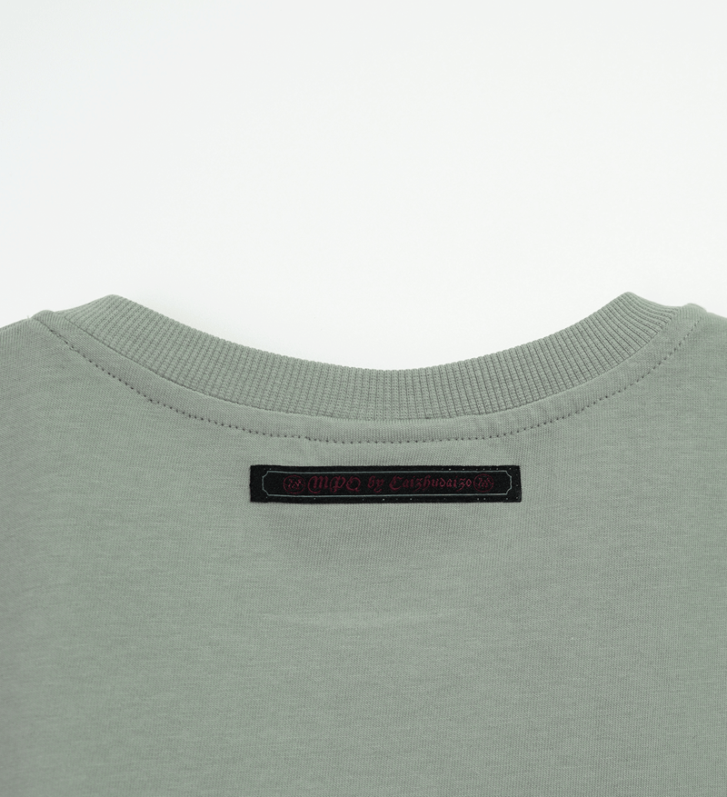 オーバーフィットTシャツ