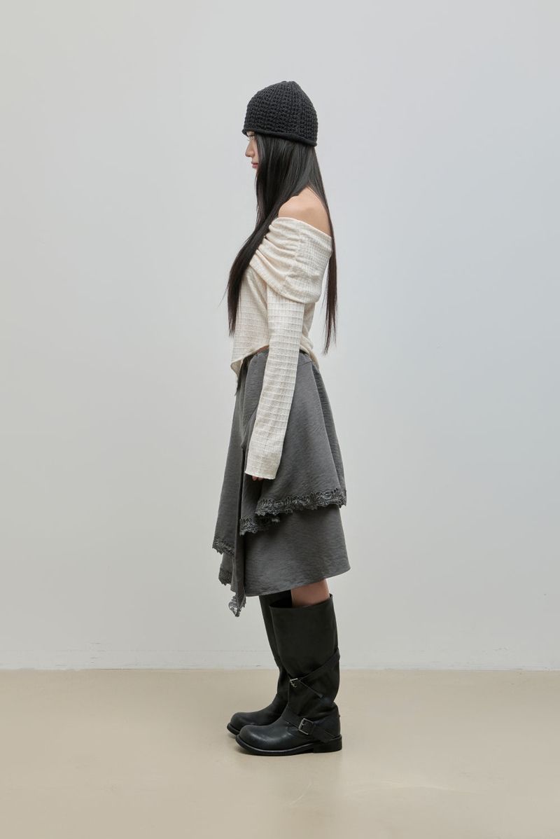 Cowl-neck Open Shoulder Tee_Ivory