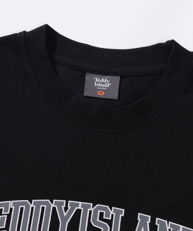 Arch Logo Long-Sleeve black