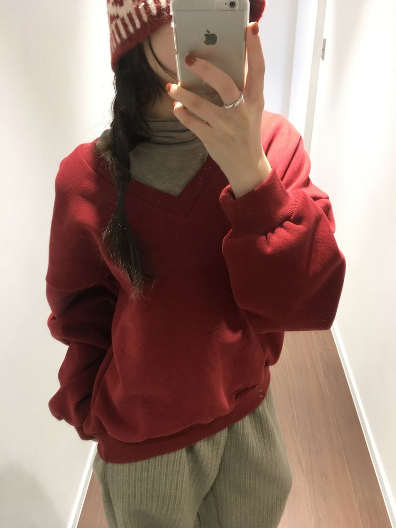 Lilac Peach V-Neck Sweatshirt (5 Colors)